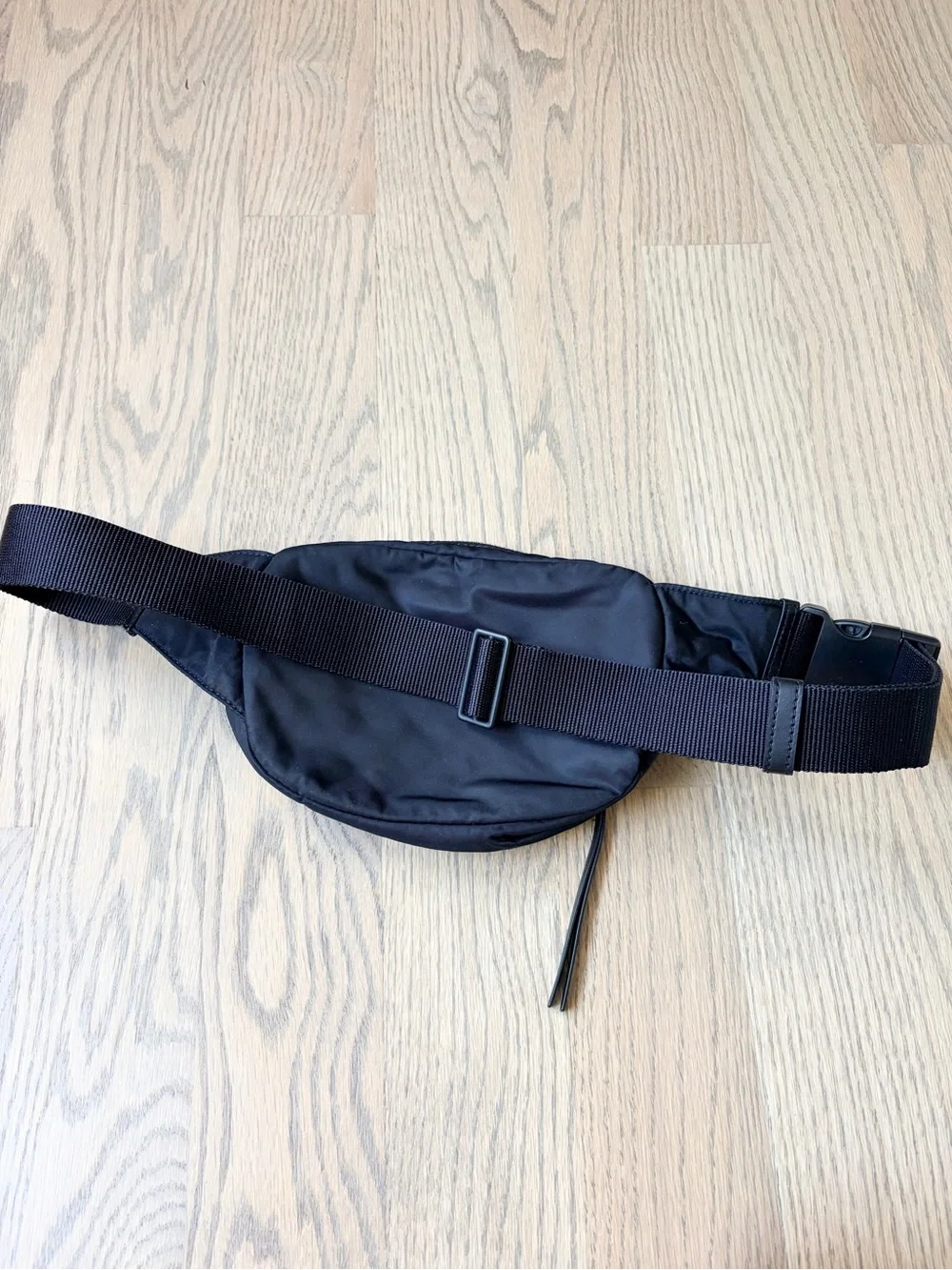 Tory Burch Perry Nylon Belt Bag Black